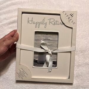 New Cypress Homes 'Happily Retired' White ceramic Photo Frame- 4x6